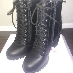 Women's Heeled Boots
